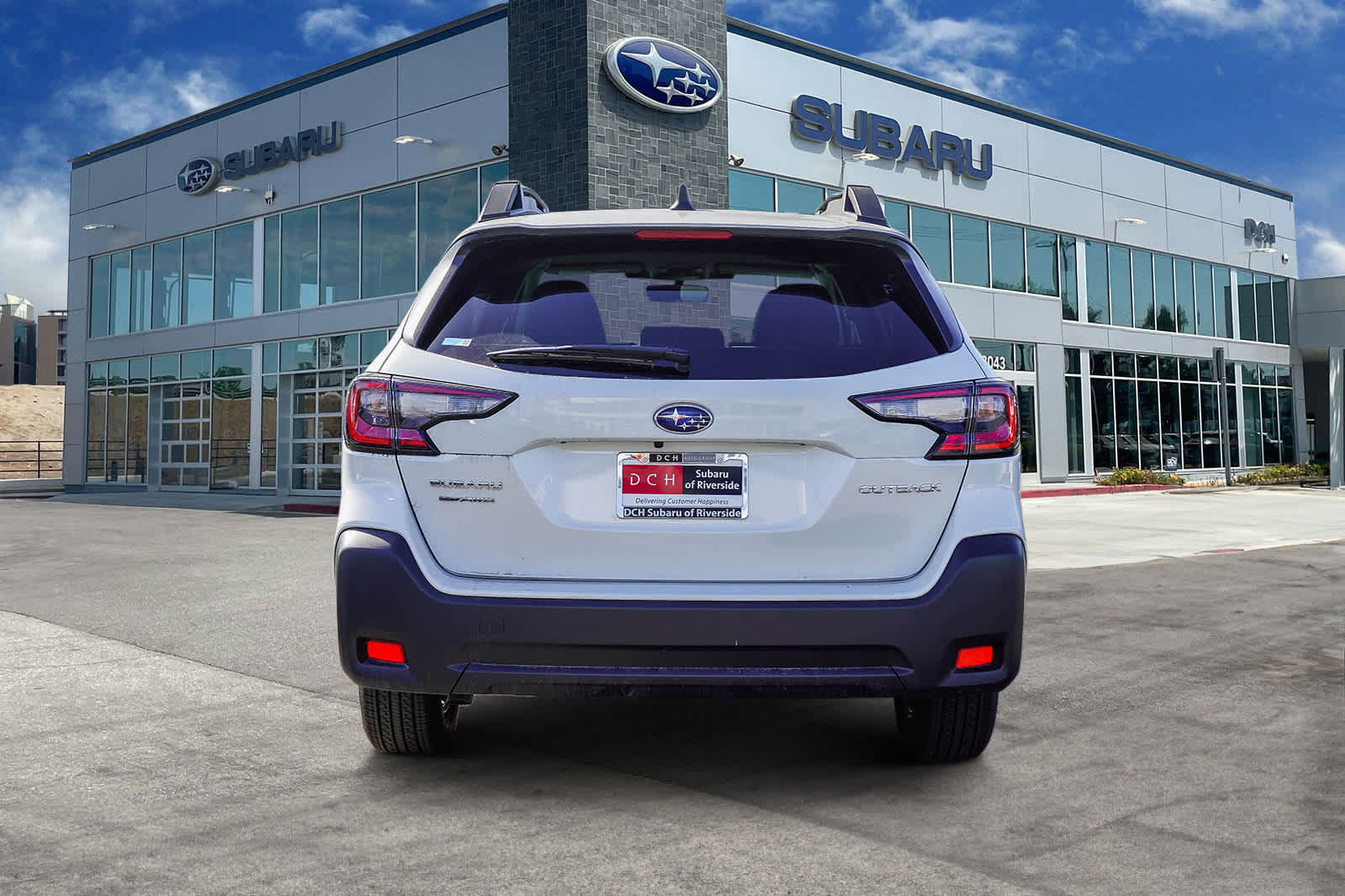 New 2025 Subaru Outback Premium image 5