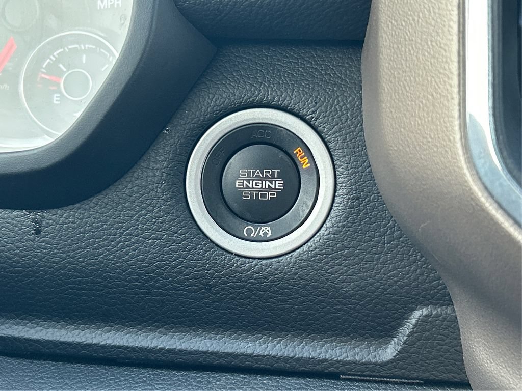 Certified 2022 RAM 1500 Laramie AWD/4WD image 32