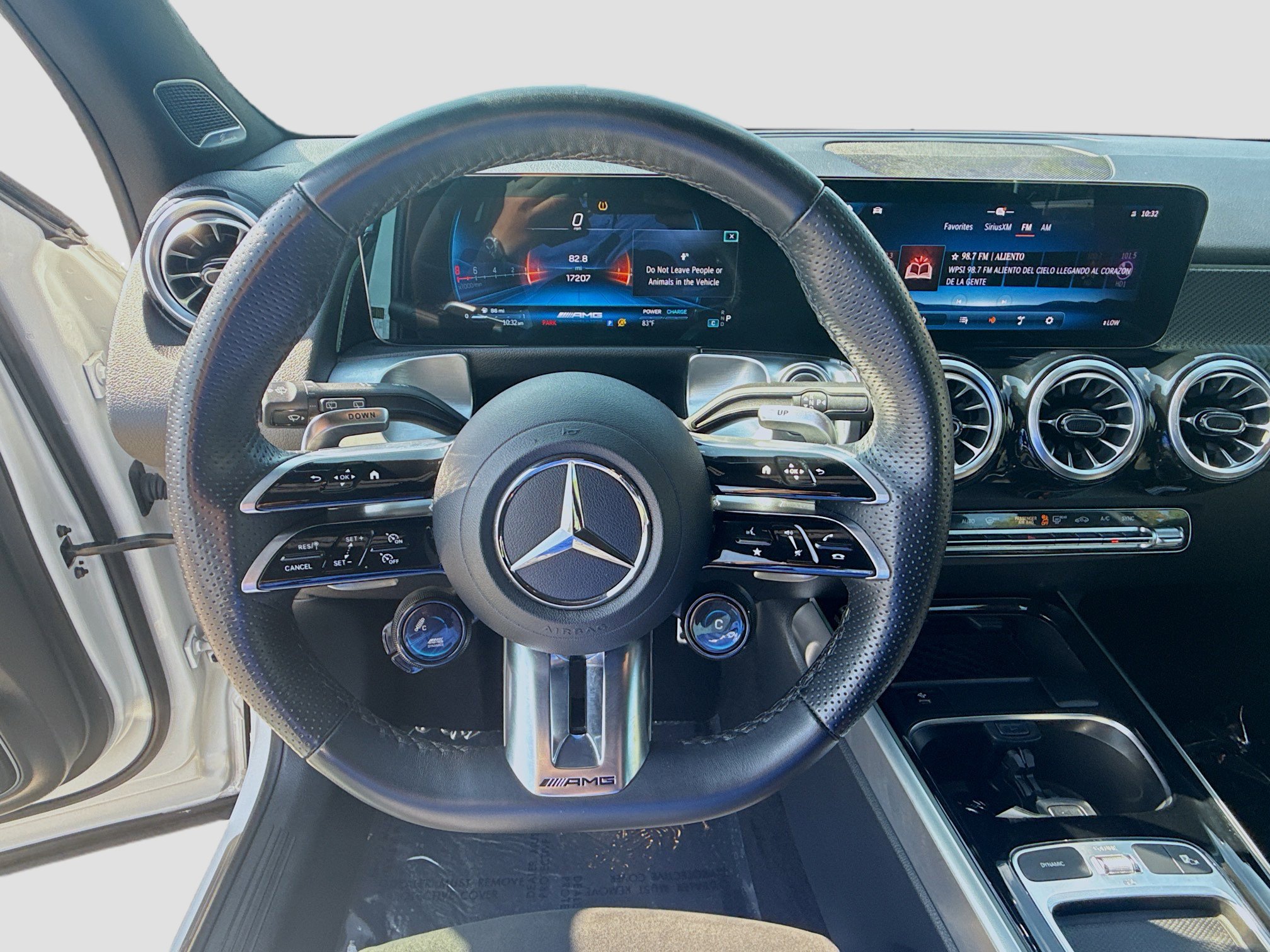 Used 2025 Mercedes-Benz GLB 35 AMG 4MATIC image 8