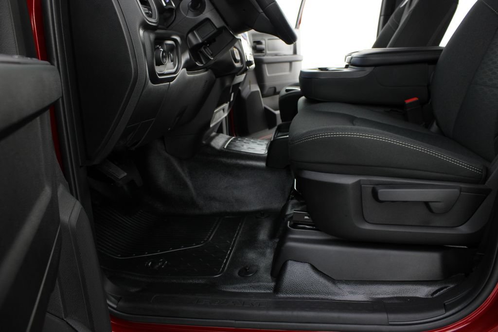 New 2026 RAM 3500 Tradesman AWD/4WD image 16