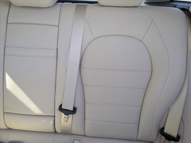 Used 2020 Mercedes-Benz GLC 300 image 14