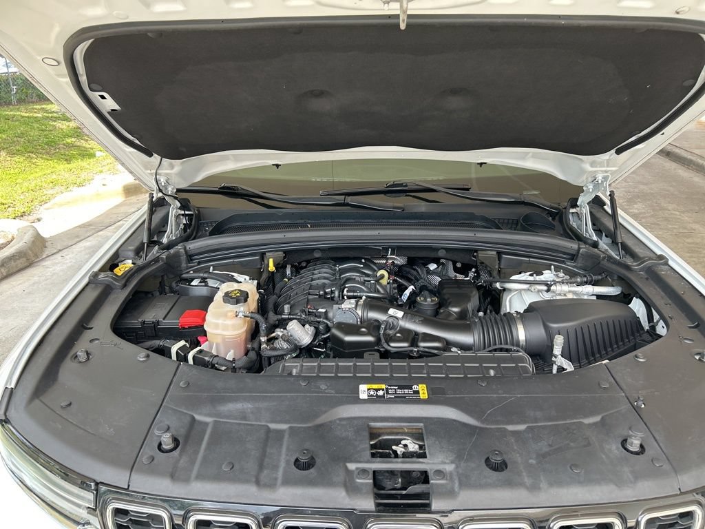 Used 2021 Jeep Grand Cherokee L Limited RWD image 18