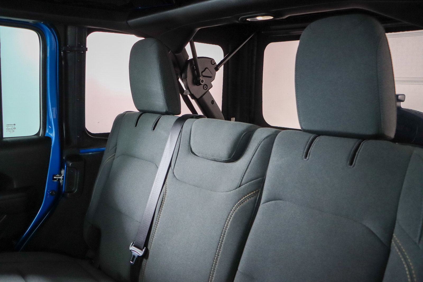 Used 2024 Jeep Wrangler Unlimited Sport image 24