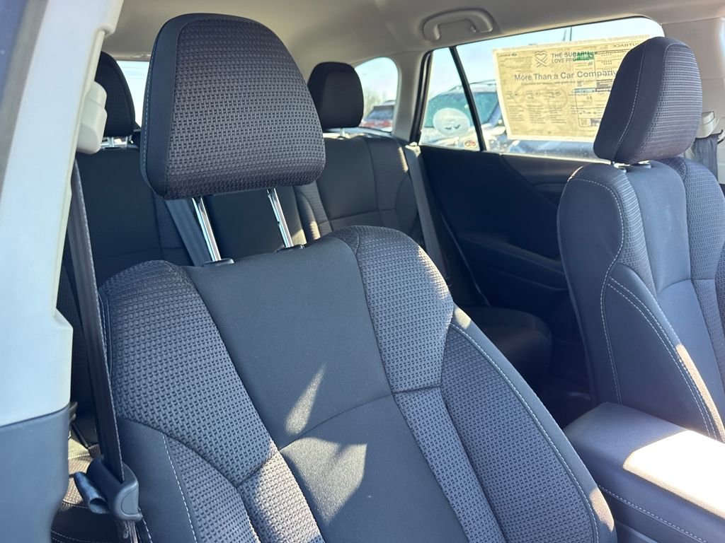 Used 2025 Subaru Outback Premium w/ Popular Package #1A image 28