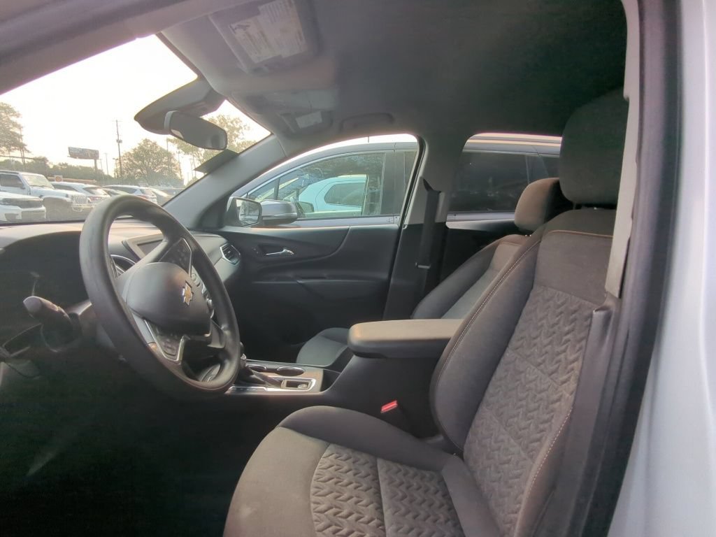 Used 2022 Chevrolet Equinox LT FWD image 6