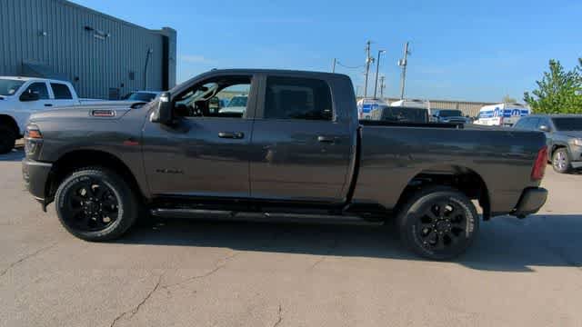 New 2026 RAM 2500 Big Horn AWD/4WD image 5