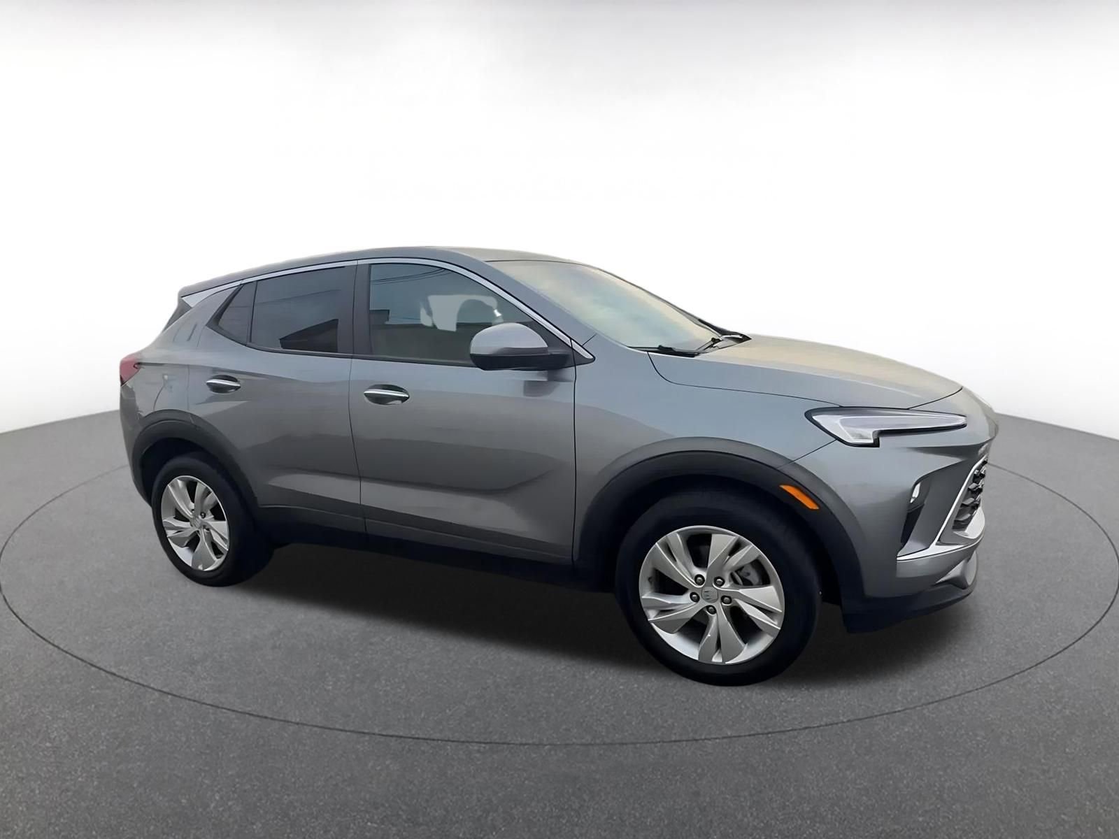 Used 2025 Buick Encore GX Preferred image 2