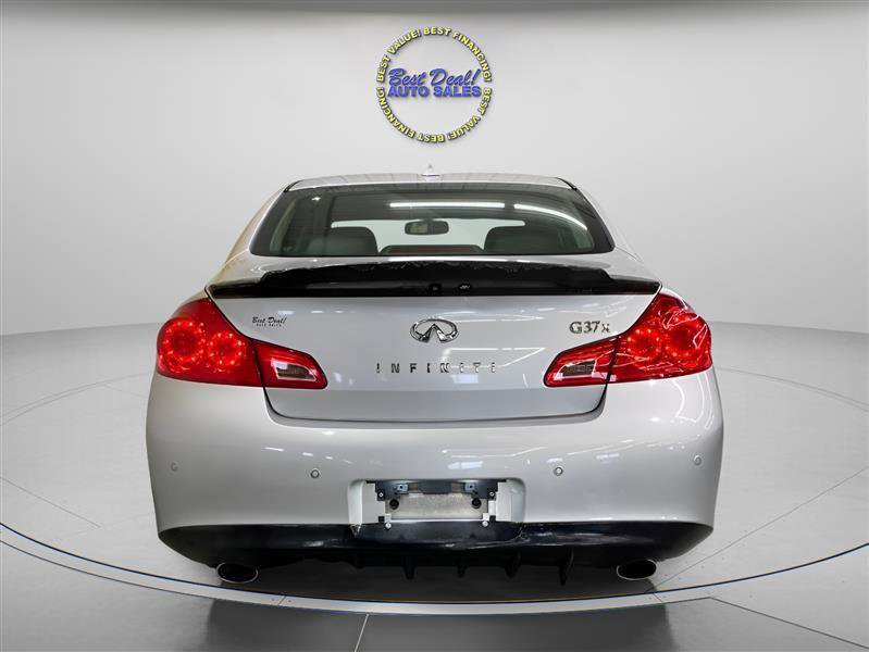 Used 2013 INFINITI G37 x w/ Premium Pkg AWD/4WD image 4