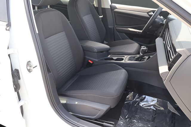 Certified 2025 Volkswagen Jetta S FWD image 18