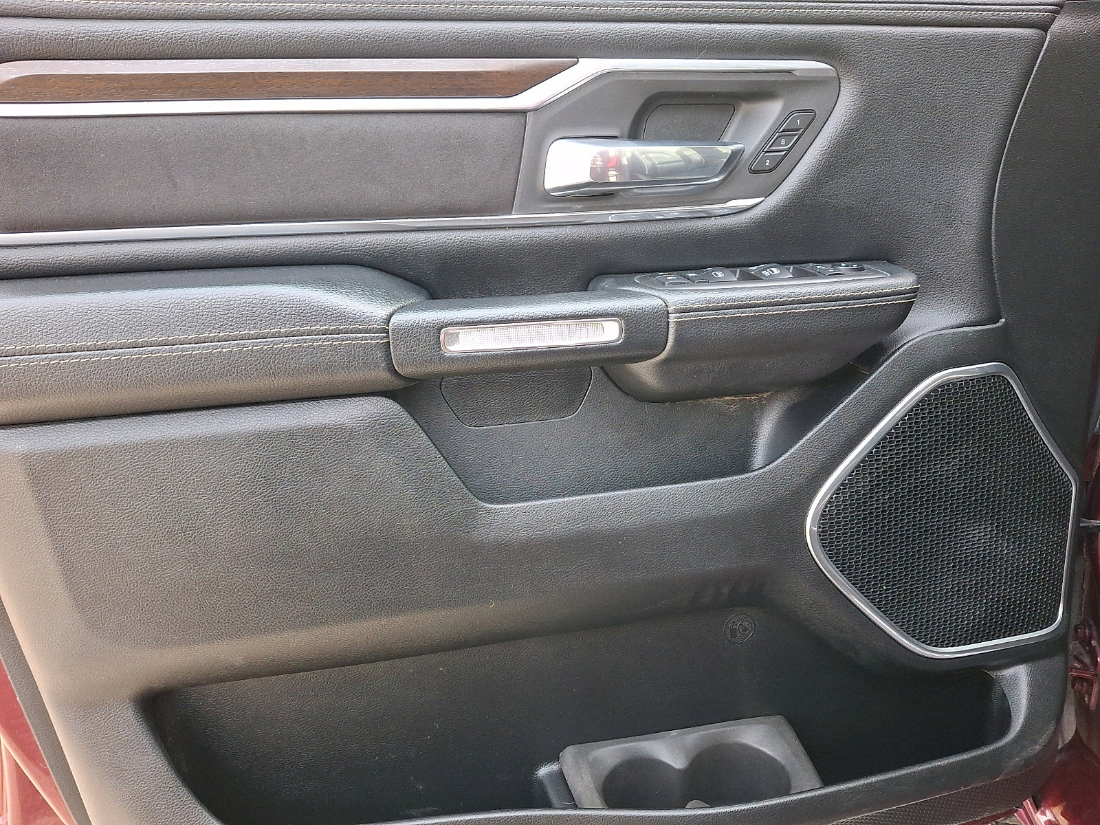 Certified 2021 RAM 1500 Laramie AWD/4WD image 13