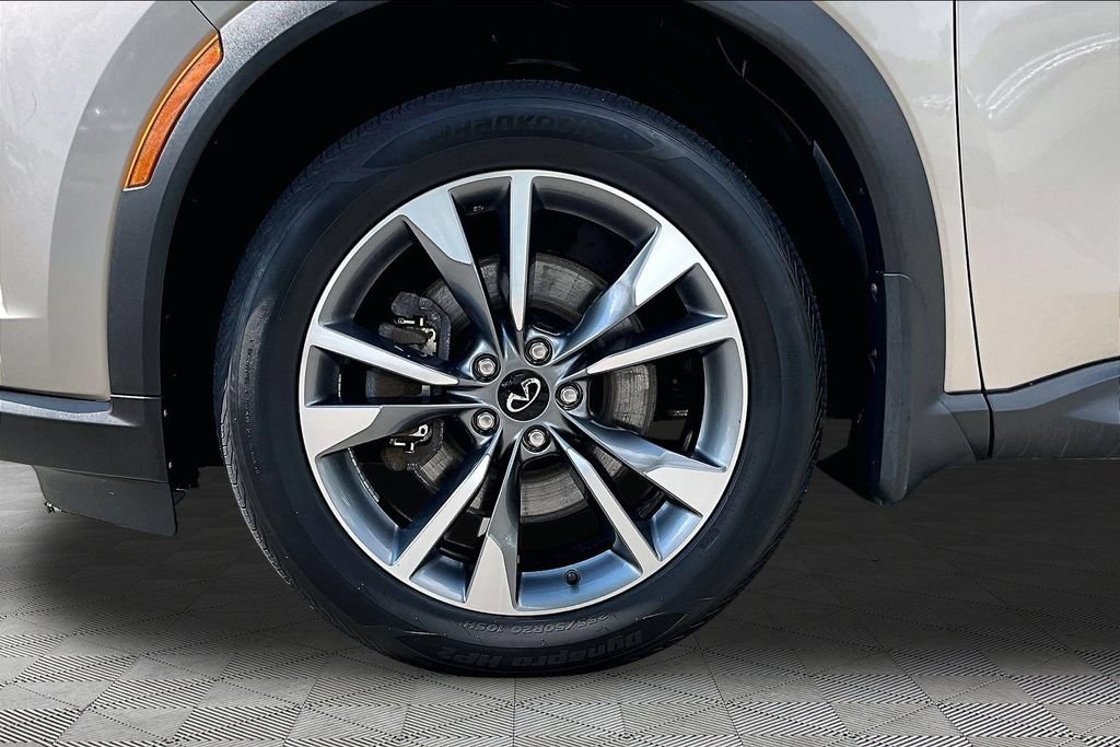 Used 2023 INFINITI QX60 Luxe w/ Performance Audio Package AWD/4WD image 26