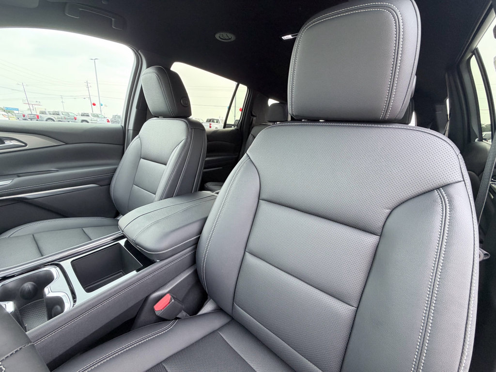 New 2026 Chevrolet Traverse LT FWD image 21