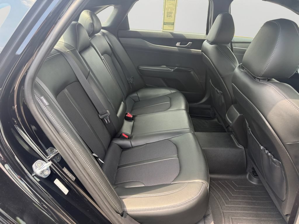 Used 2022 Kia K5 GT-Line AWD/4WD image 12
