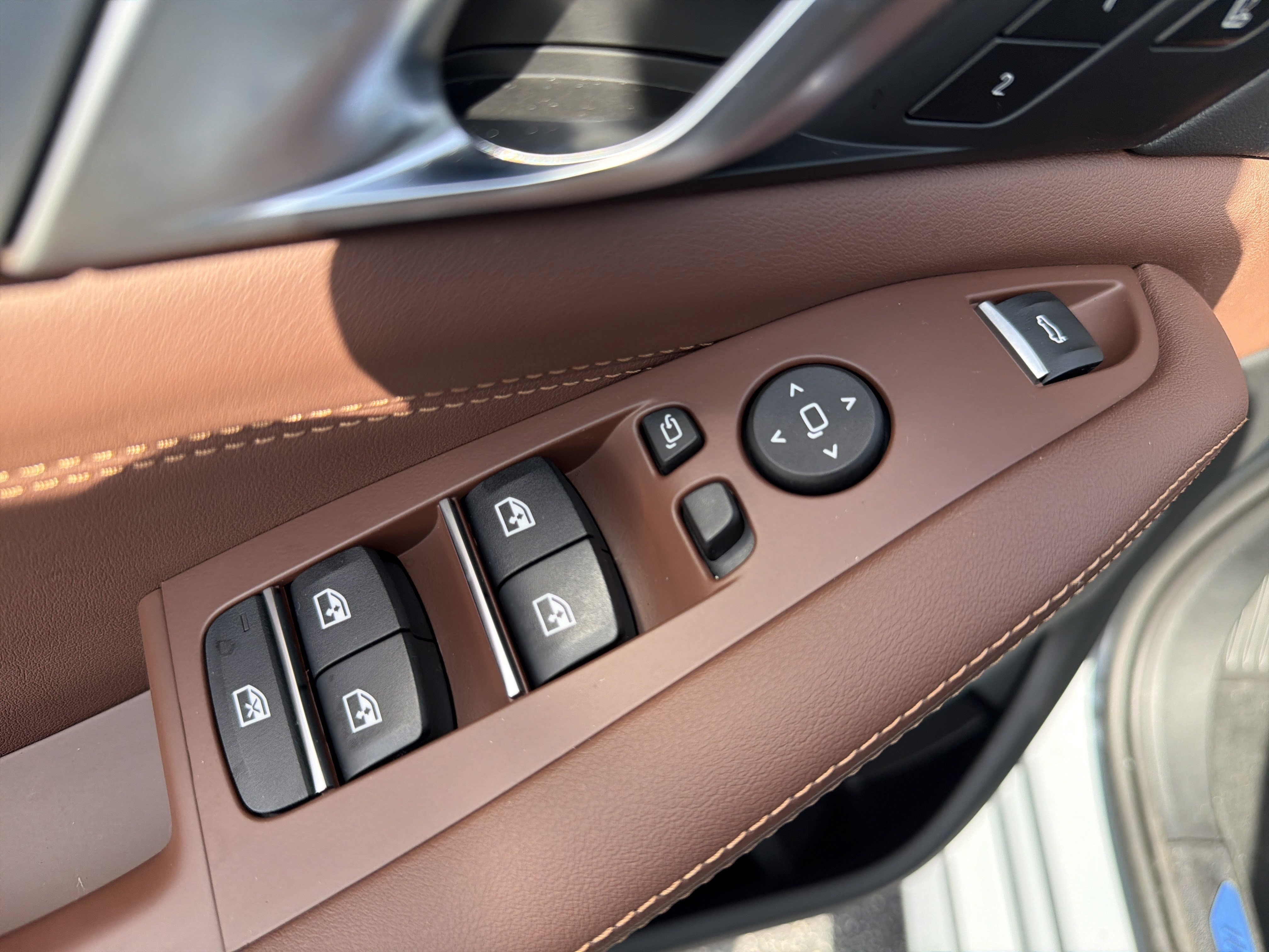 New 2026 BMW X5 sDrive40i w/ M Sport Package RWD image 17