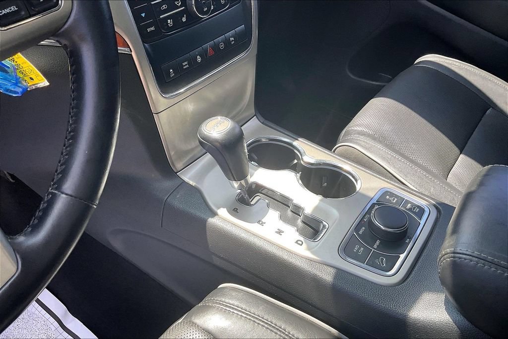 Used 2012 Jeep Grand Cherokee Overland AWD/4WD image 21