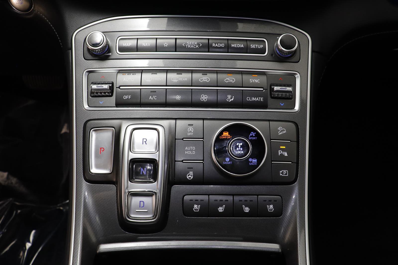 Used 2023 Hyundai Santa Fe Calligraphy w/ Cargo Package image 13