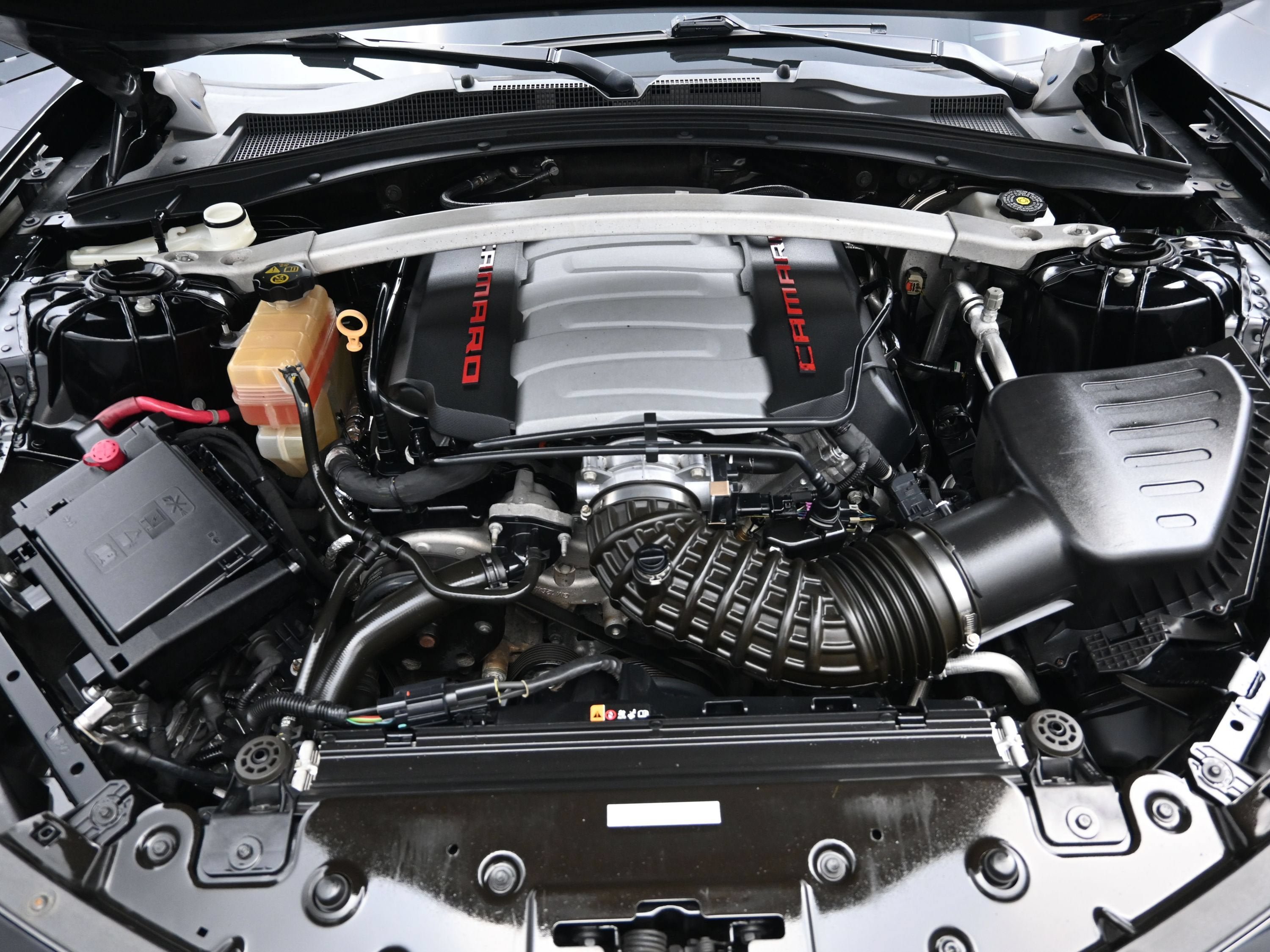 Certified 2021 Chevrolet Camaro SS RWD image 29
