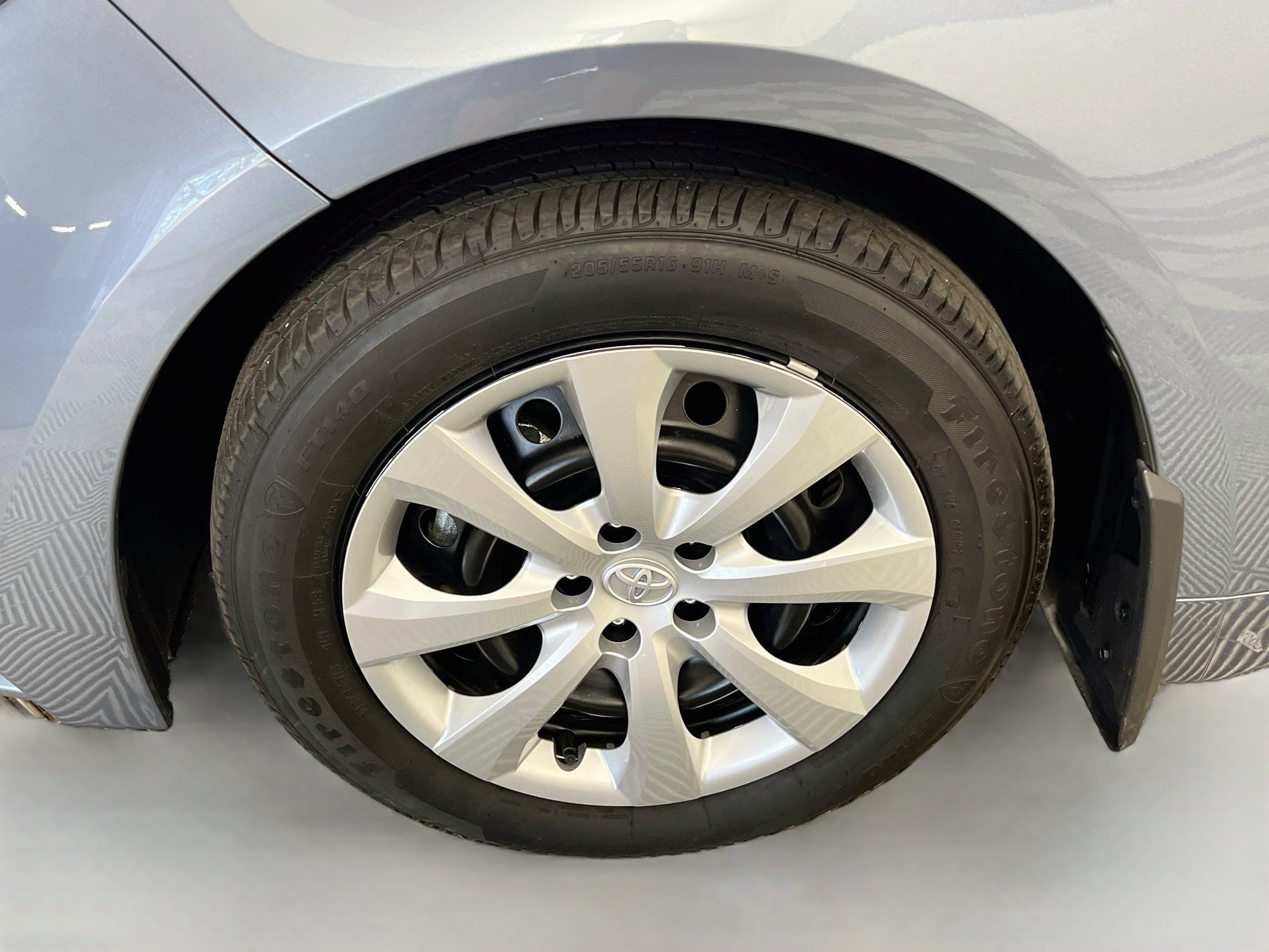 Used 2026 Toyota Corolla LE FWD image 14