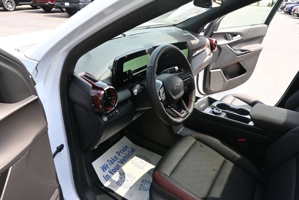 Used 2026 Chevrolet Equinox RS w/ Convenience Package III AWD/4WD image 24