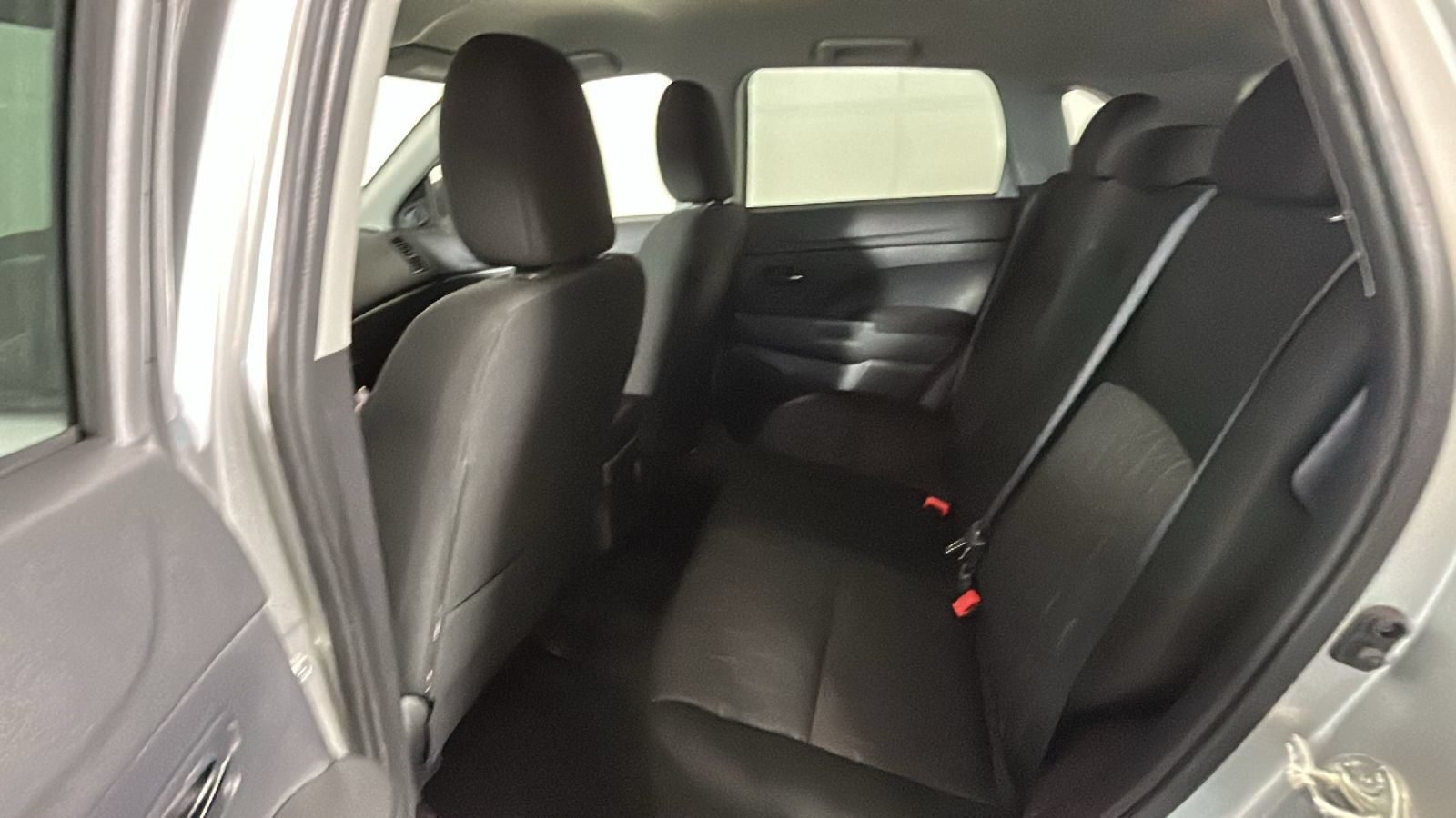 Used 2023 Mitsubishi Outlander Sport LE AWD/4WD image 25