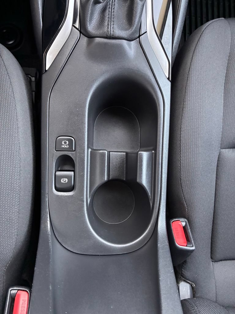 Used 2024 Toyota Corolla LE FWD image 30