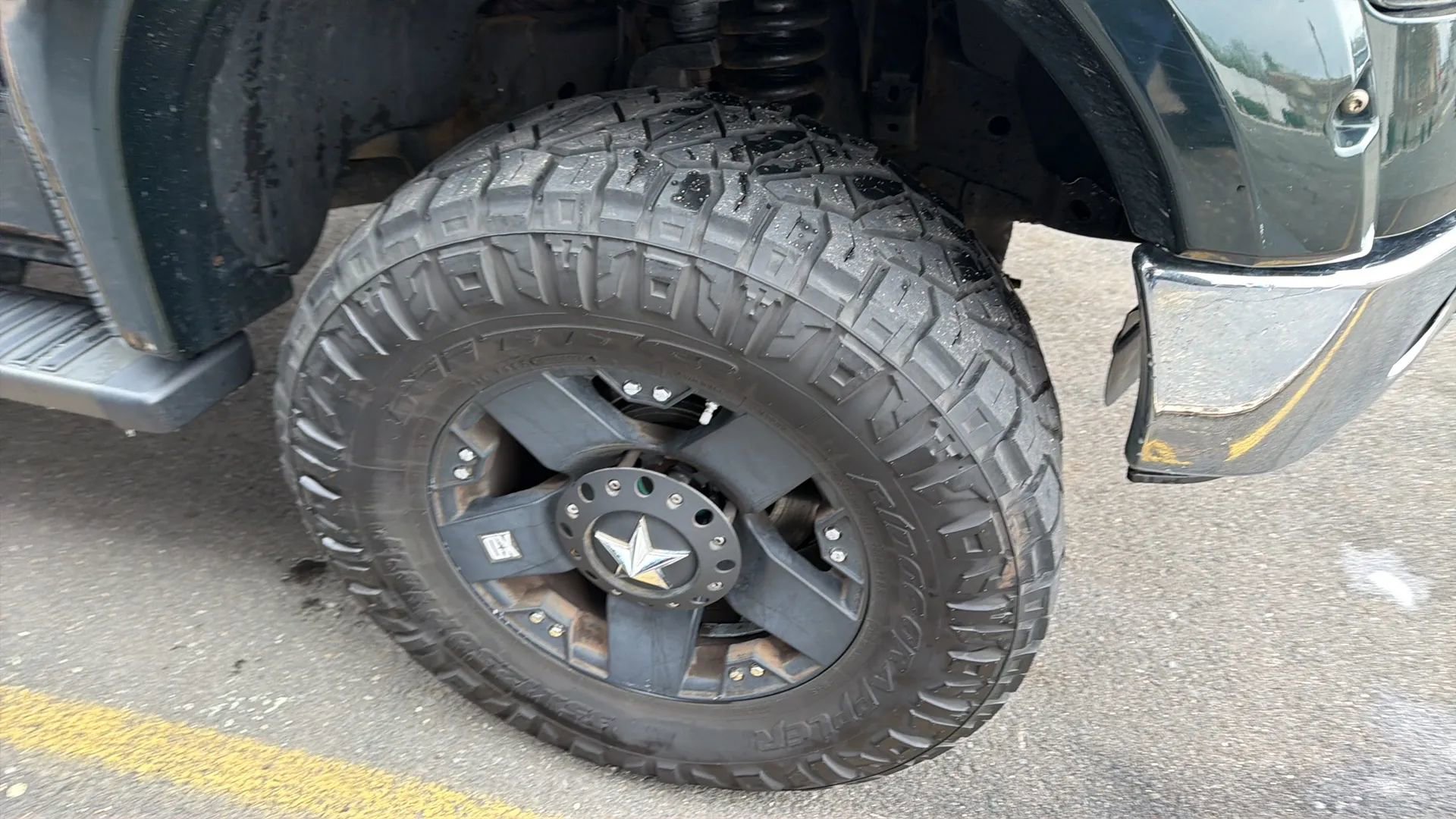 Used 2013 Ford F150 XLT w/ Mid Equipment Group image 20