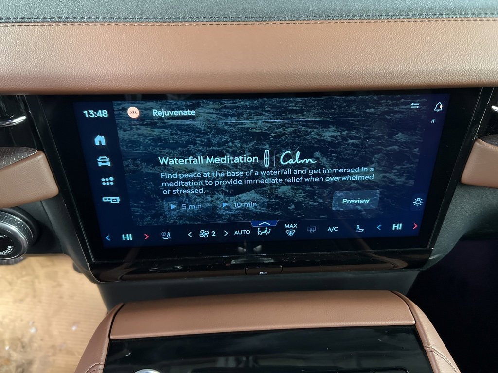 New 2025 Lincoln Navigator L Reserve image 14