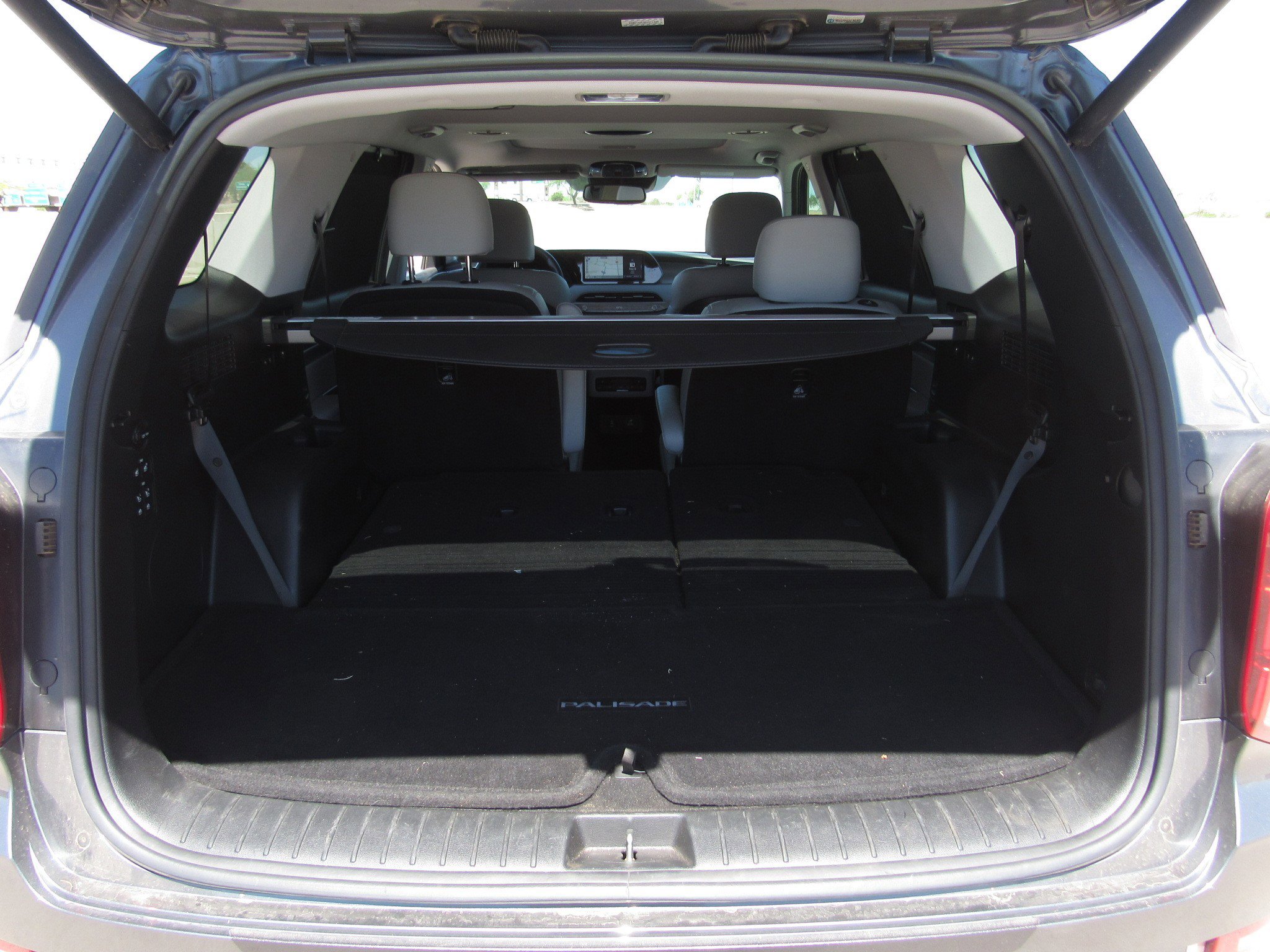 Used 2021 Hyundai Palisade SEL w/ Premium Package image 13