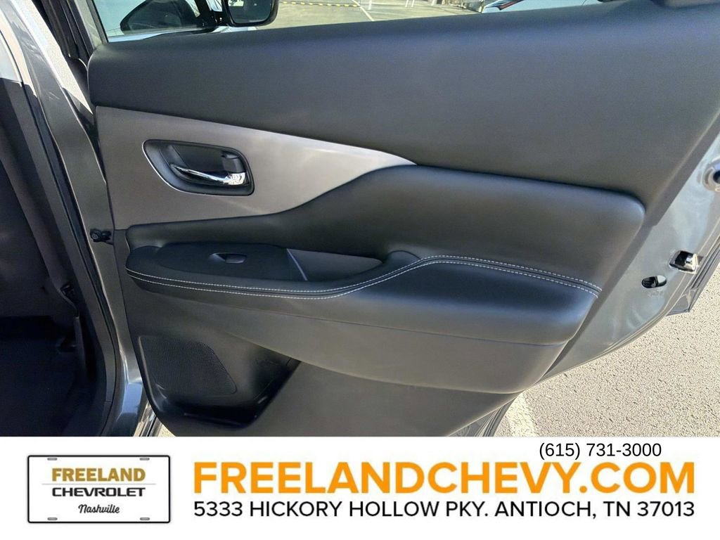 Used 2023 Nissan Murano S image 21
