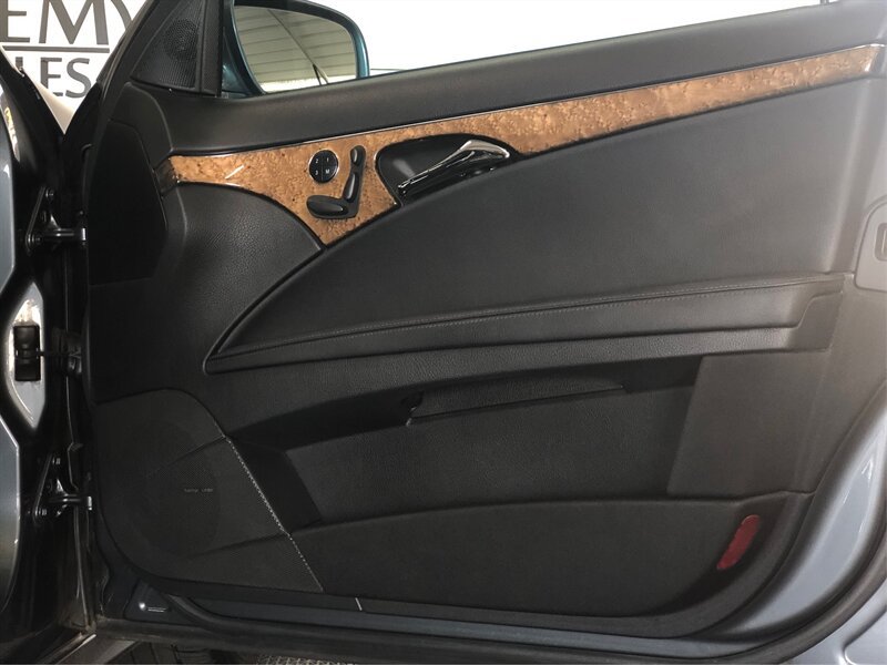 Used 2008 Mercedes-Benz E 350 Sedan image 18