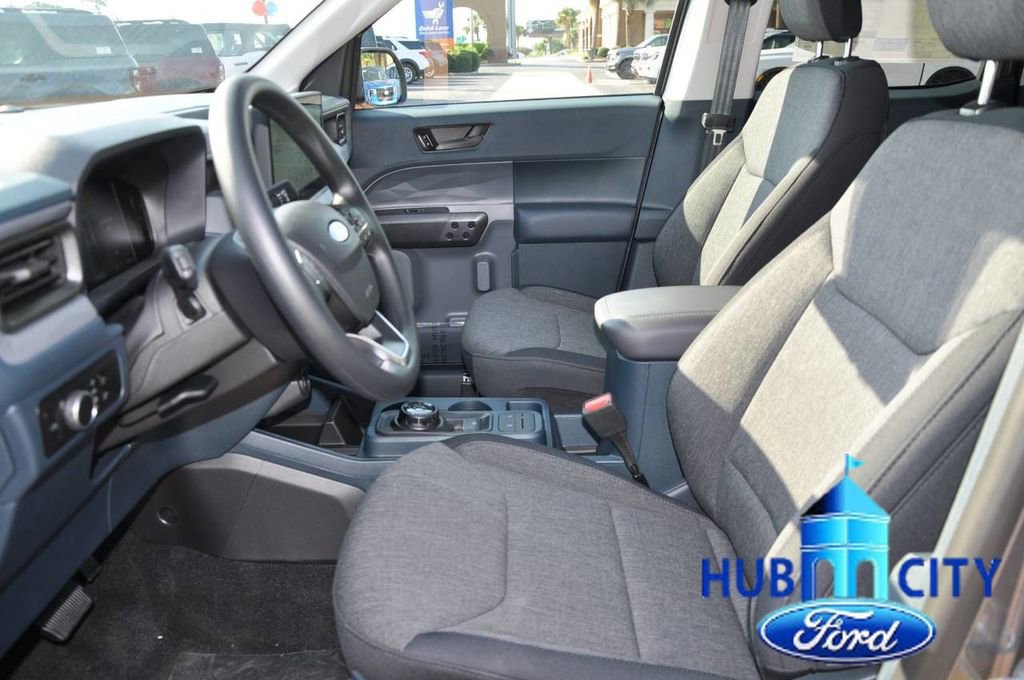 New 2025 Ford Maverick XLT w/ Black Appearance Package image 10