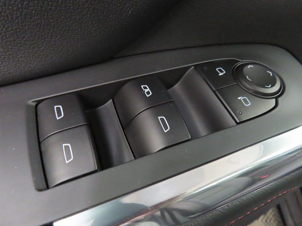 Used 2025 Chevrolet Traverse Z71 image 64