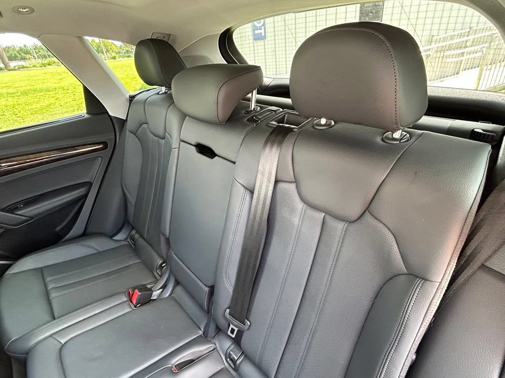 Used 2019 Audi Q5 2.0T Premium Plus w/ Premium Plus Package AWD/4WD image 53