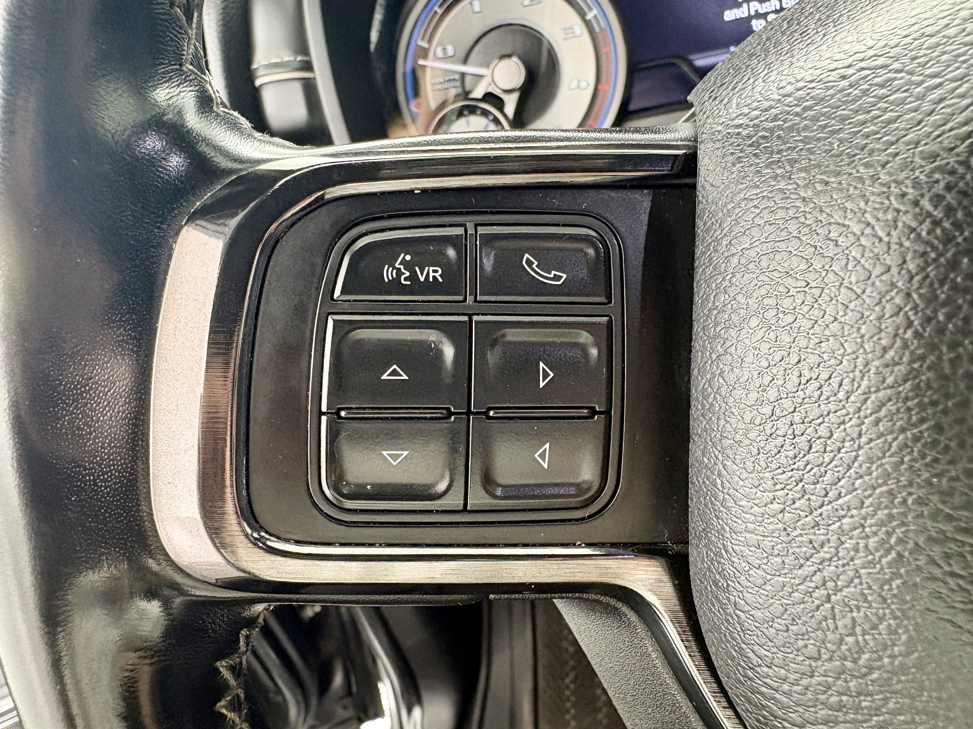 Used 2022 RAM 2500 Limited AWD/4WD image 15