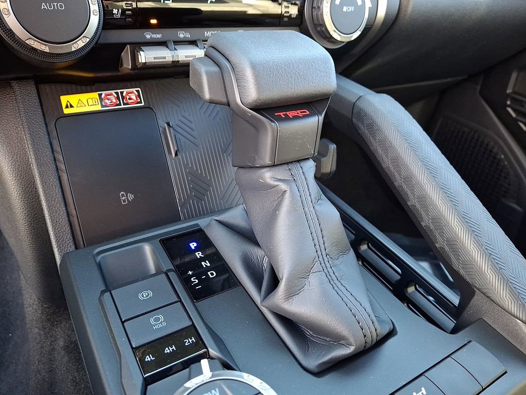 New 2025 Toyota 4Runner TRD Off-Road Premium image 17