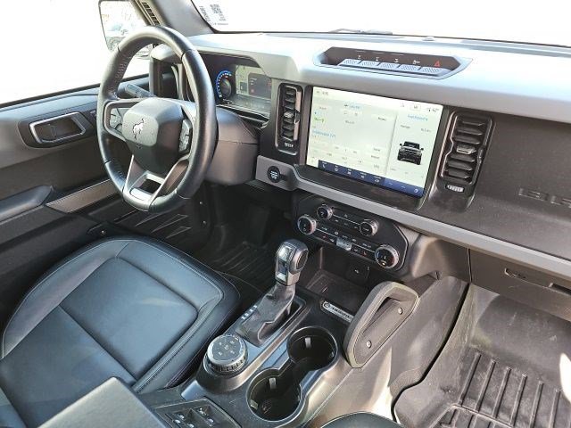 Used 2022 Ford Bronco Everglades image 16