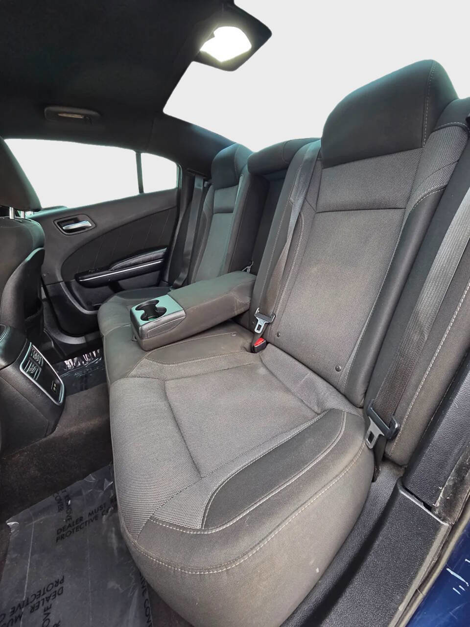 Used 2015 Dodge Charger SXT image 12