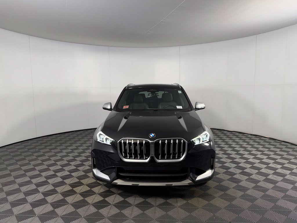 Used 2024 BMW X1 xDrive28i w/ Convenience Package AWD/4WD image 2