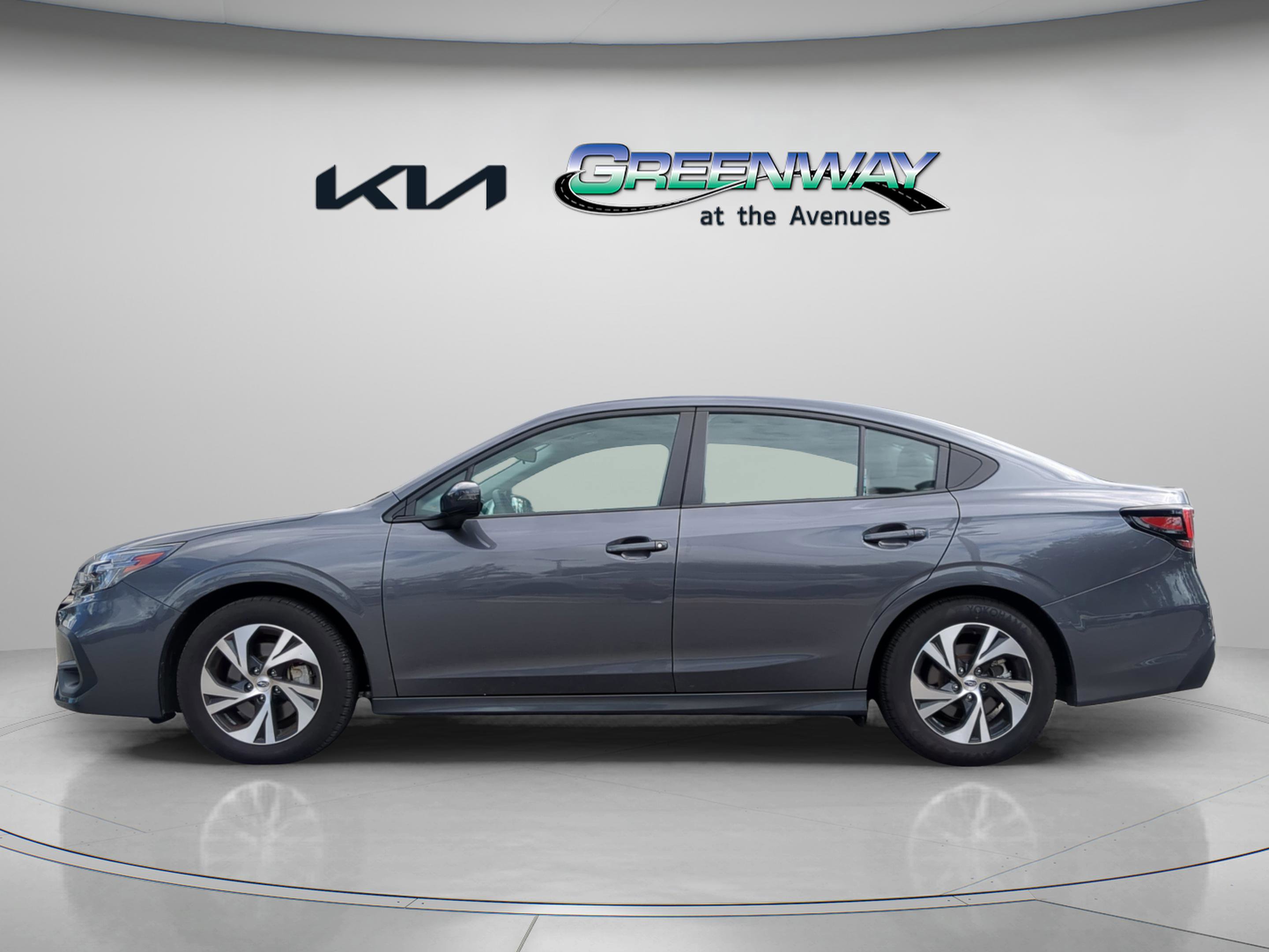 Used 2025 Subaru Legacy Premium AWD/4WD image 4