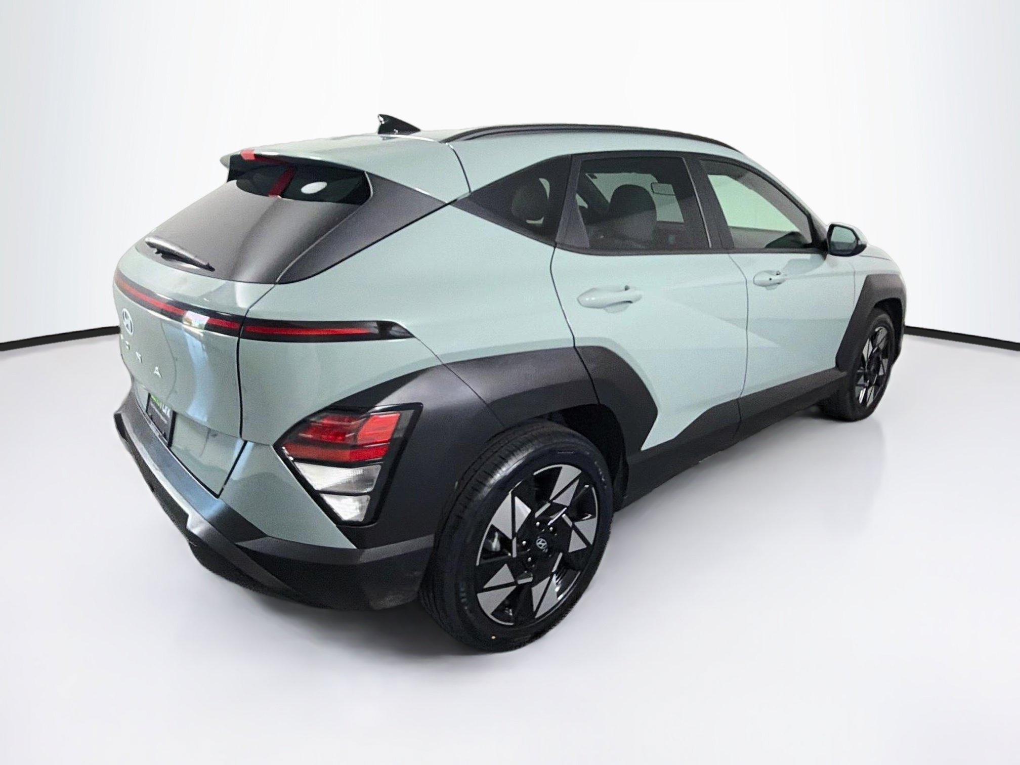 Used 2025 Hyundai Kona SEL FWD image 9
