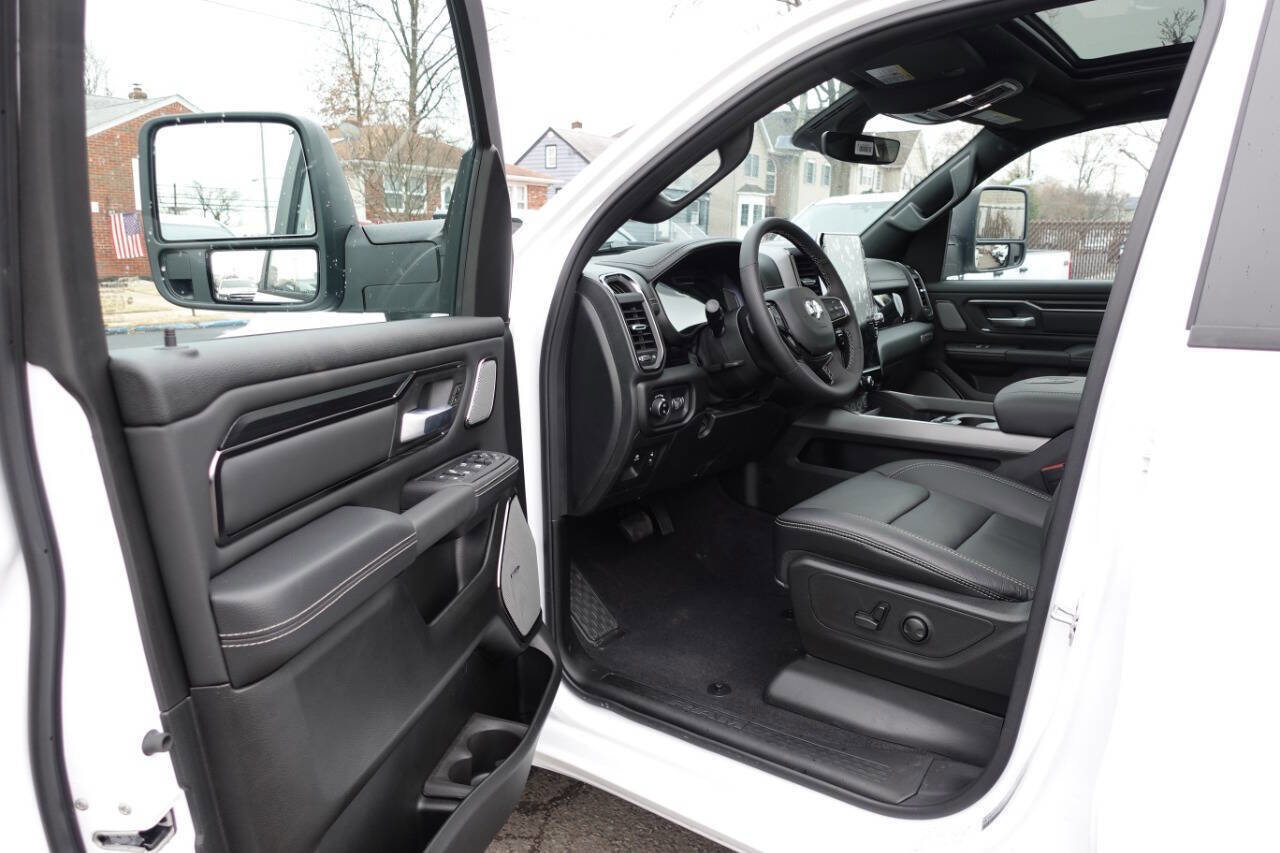 Used 2025 RAM 1500 Rebel w/ Rebel Level 2 Equipment Group AWD/4WD image 13