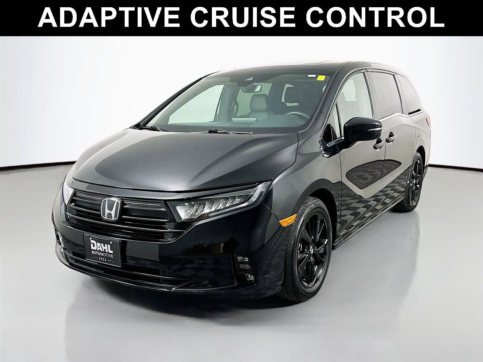 Used 2024 Honda Odyssey Sport image 4