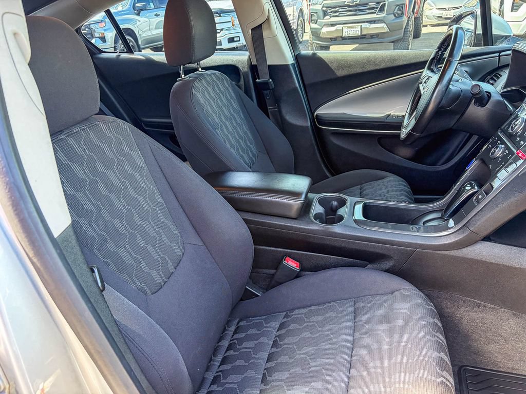 Used 2014 Chevrolet Volt FWD image 37