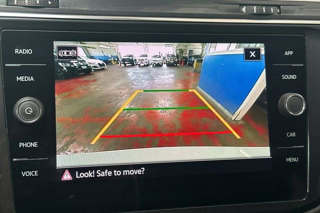 Certified 2022 Volkswagen Tiguan SE image 26