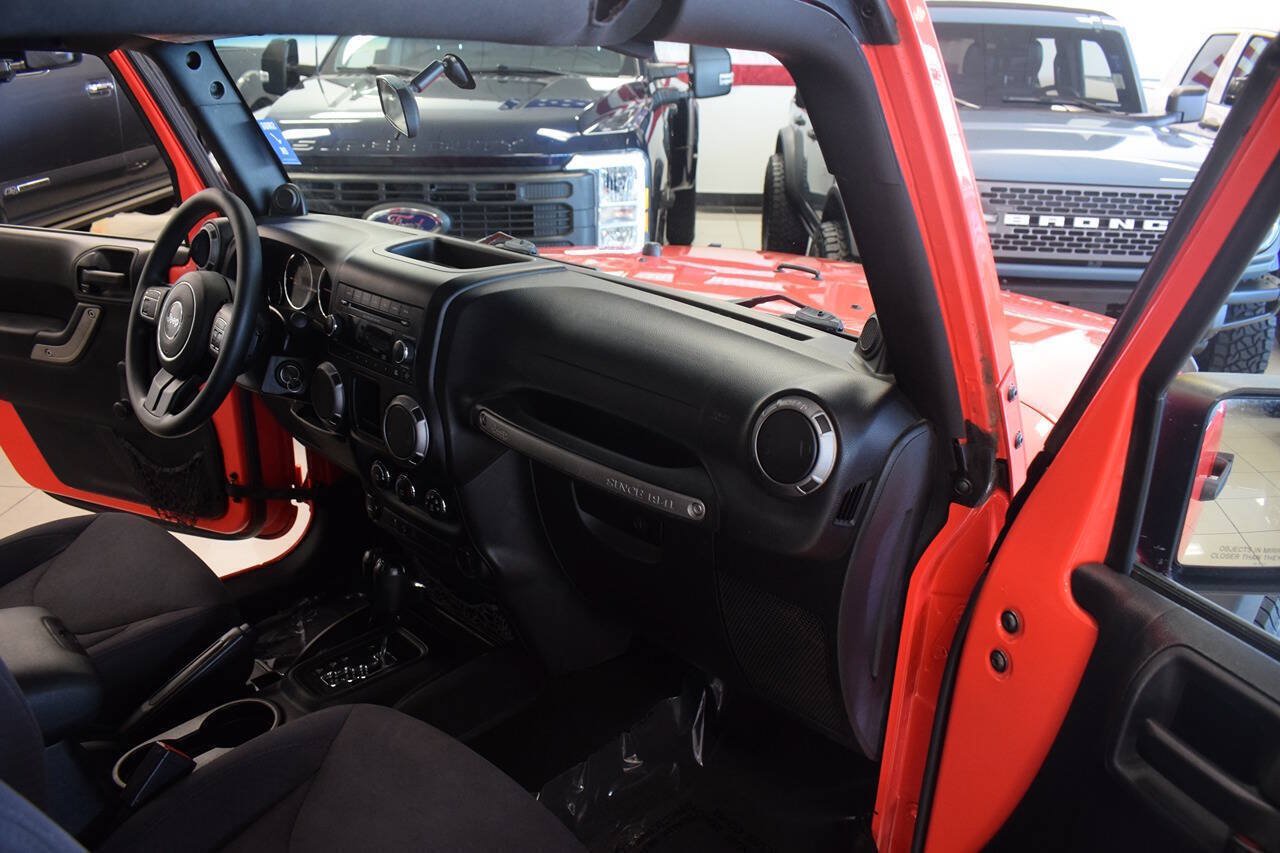 Used 2013 Jeep Wrangler Sport AWD/4WD image 22