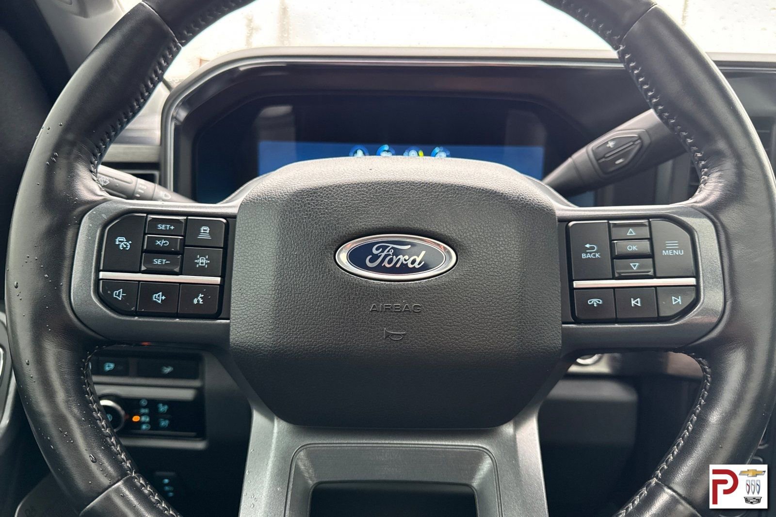 Used 2024 Ford F350 Lariat w/ Lariat Ultimate Package AWD/4WD image 29