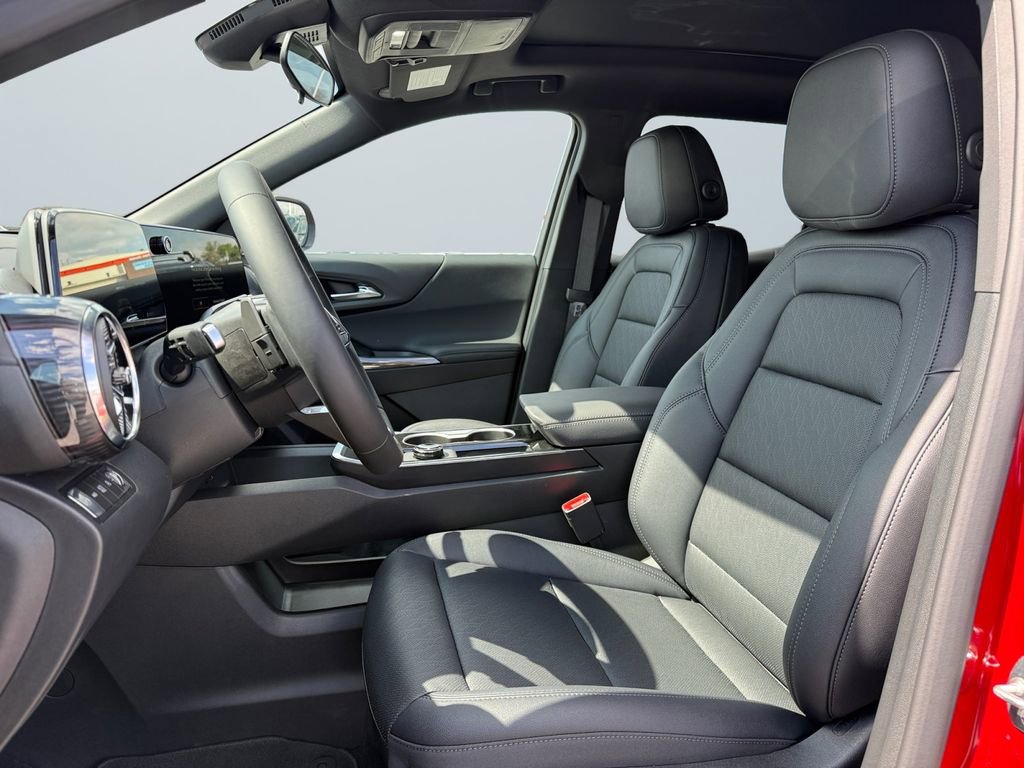 New 2026 Chevrolet Equinox LT w/ Convenience Package II AWD/4WD image 9