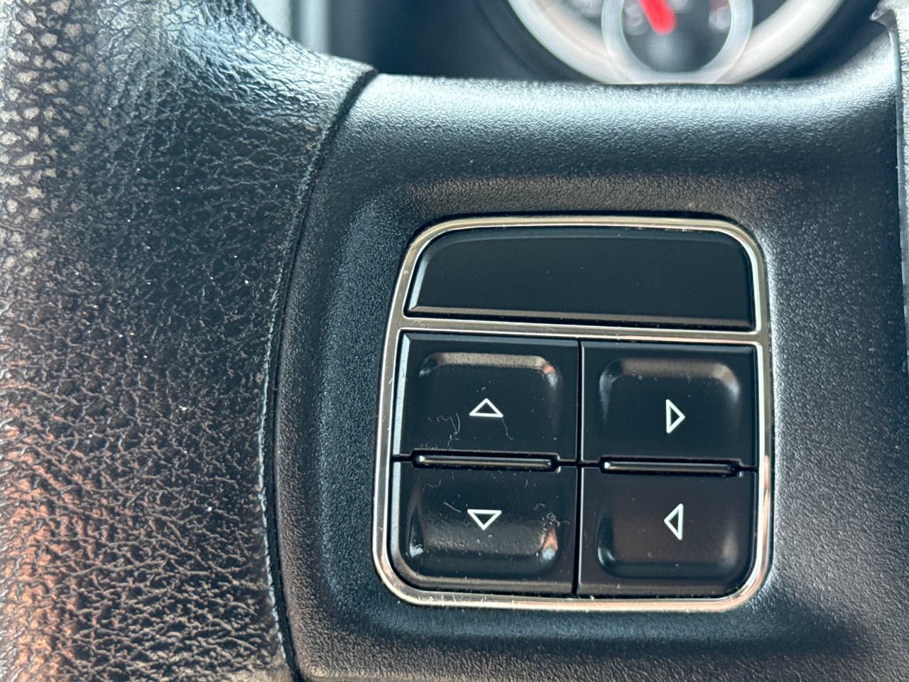 Used 2017 RAM 1500 ST w/ SXT Appearance Group AWD/4WD image 28