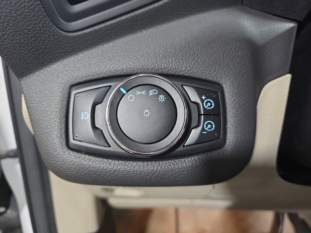 Used 2013 Ford Escape SE image 23