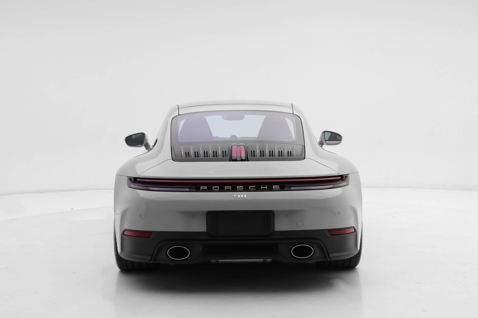 Certified 2025 Porsche 911 Carrera image 7